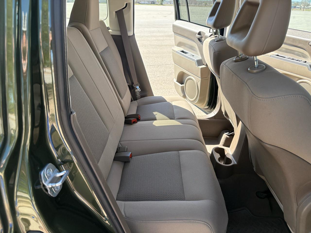 Jeep Patriot 2WD 4dr Sport 2007