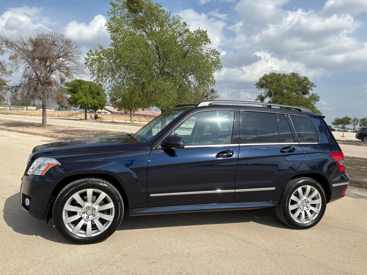 Mercedes-Benz GLK-Class  2012