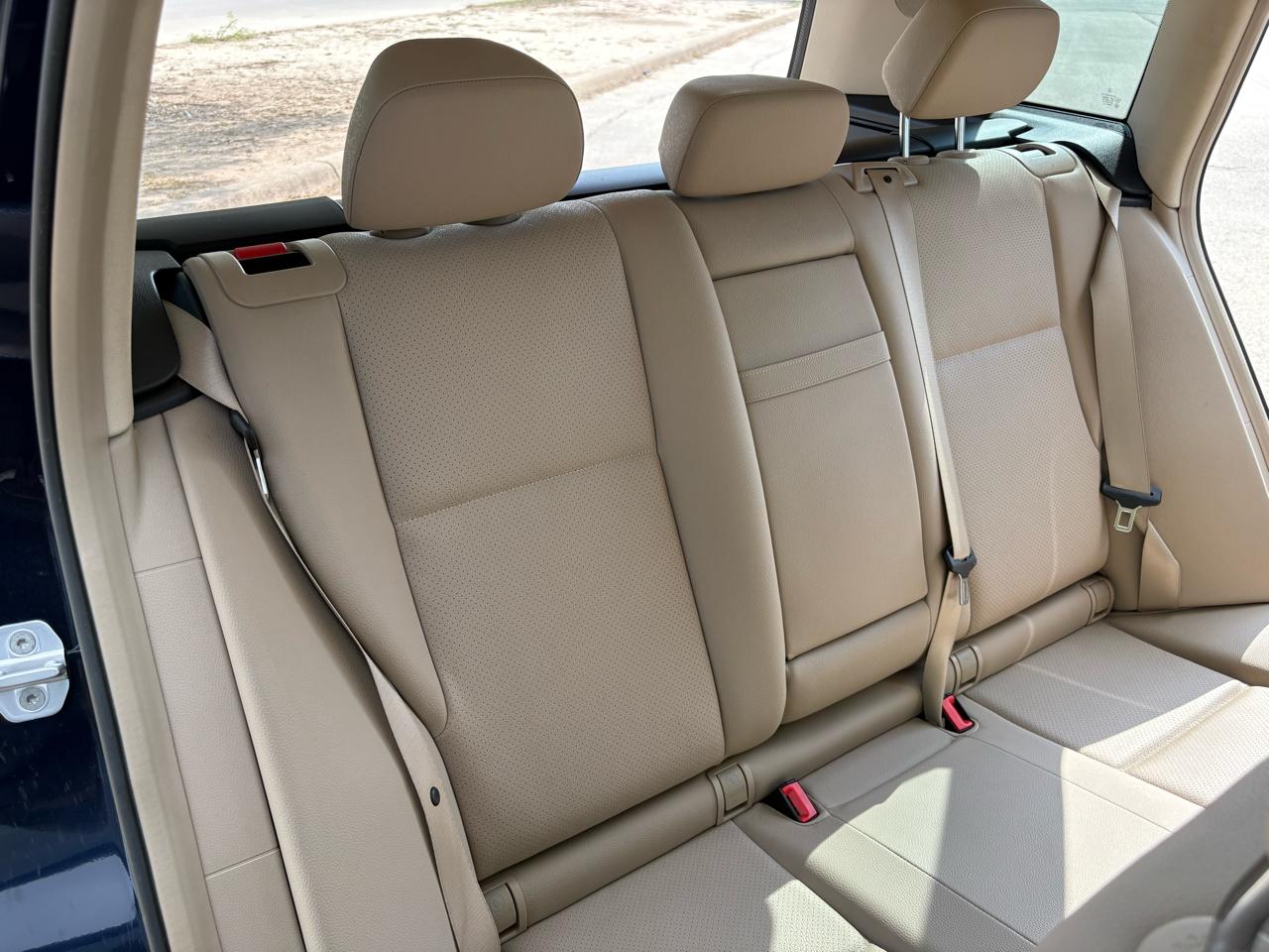 Mercedes-Benz GLK-Class  2012