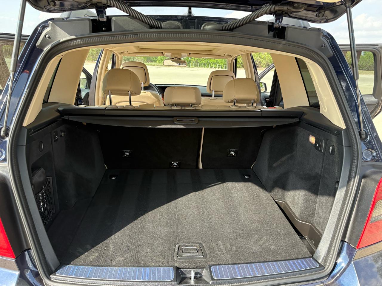 Mercedes-Benz GLK-Class  2012