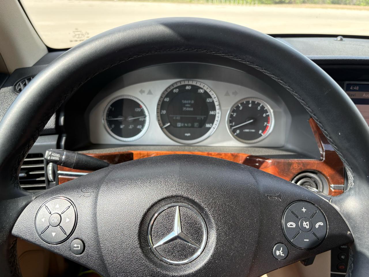 Mercedes-Benz GLK-Class  2012