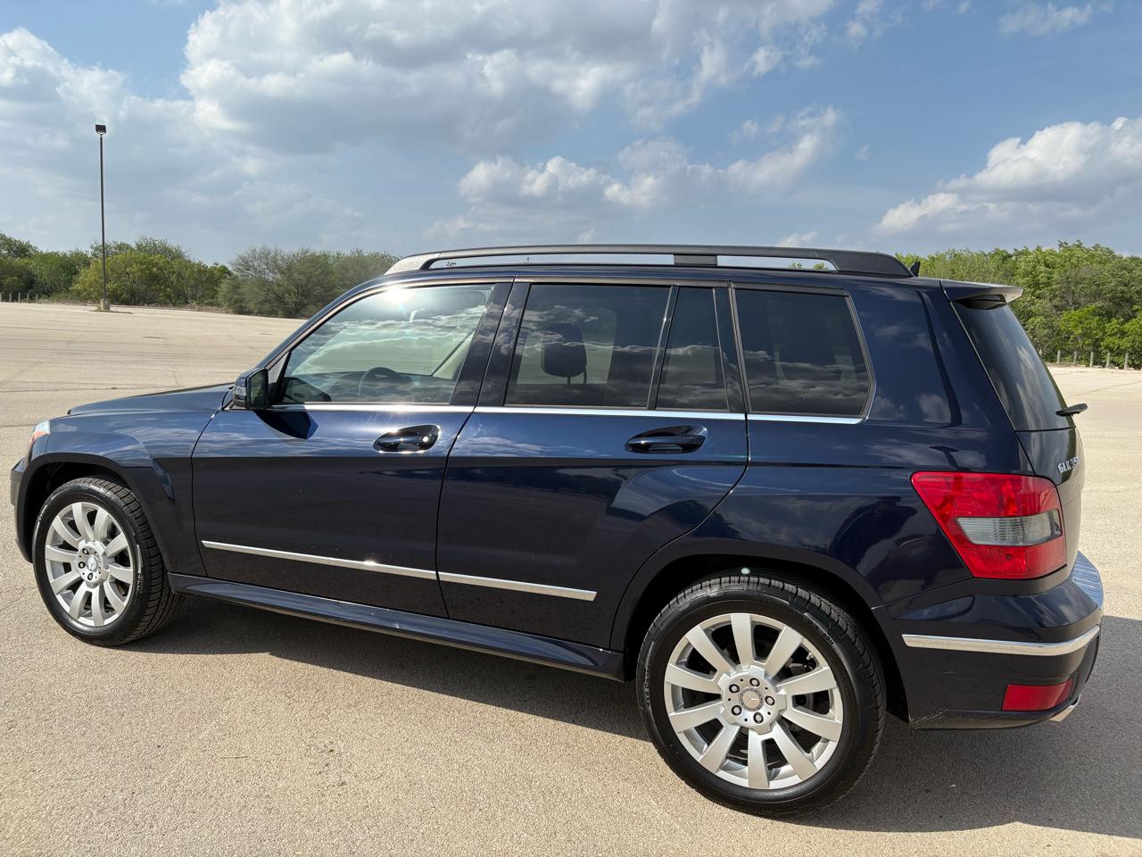 Mercedes-Benz GLK-Class  2012