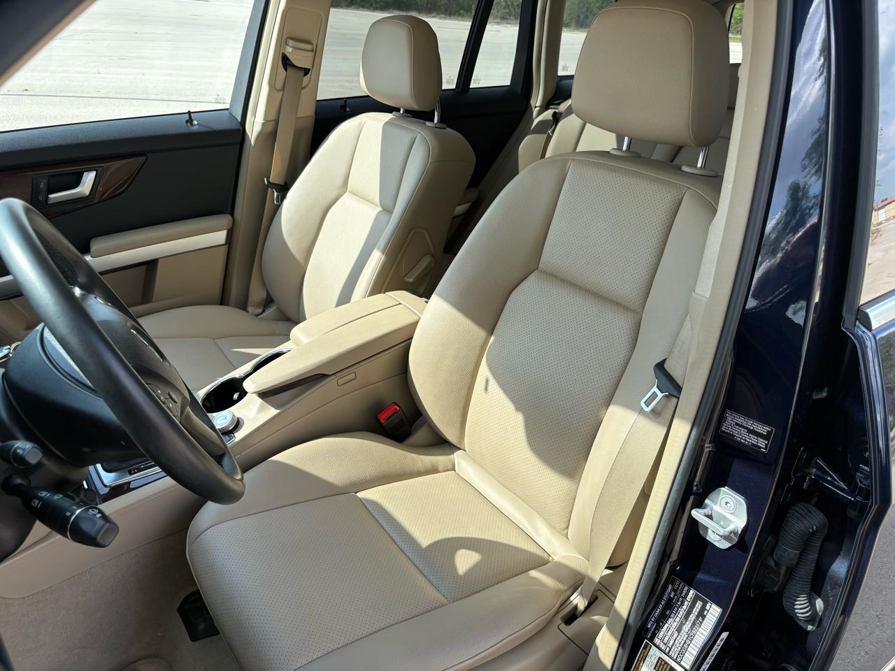 Mercedes-Benz GLK-Class  2012