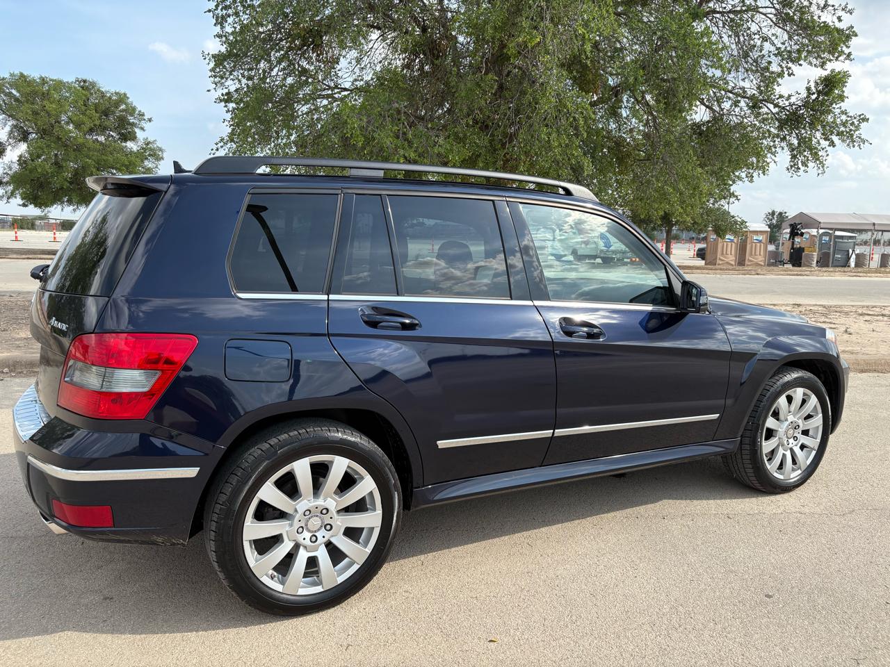 Mercedes-Benz GLK-Class  2012