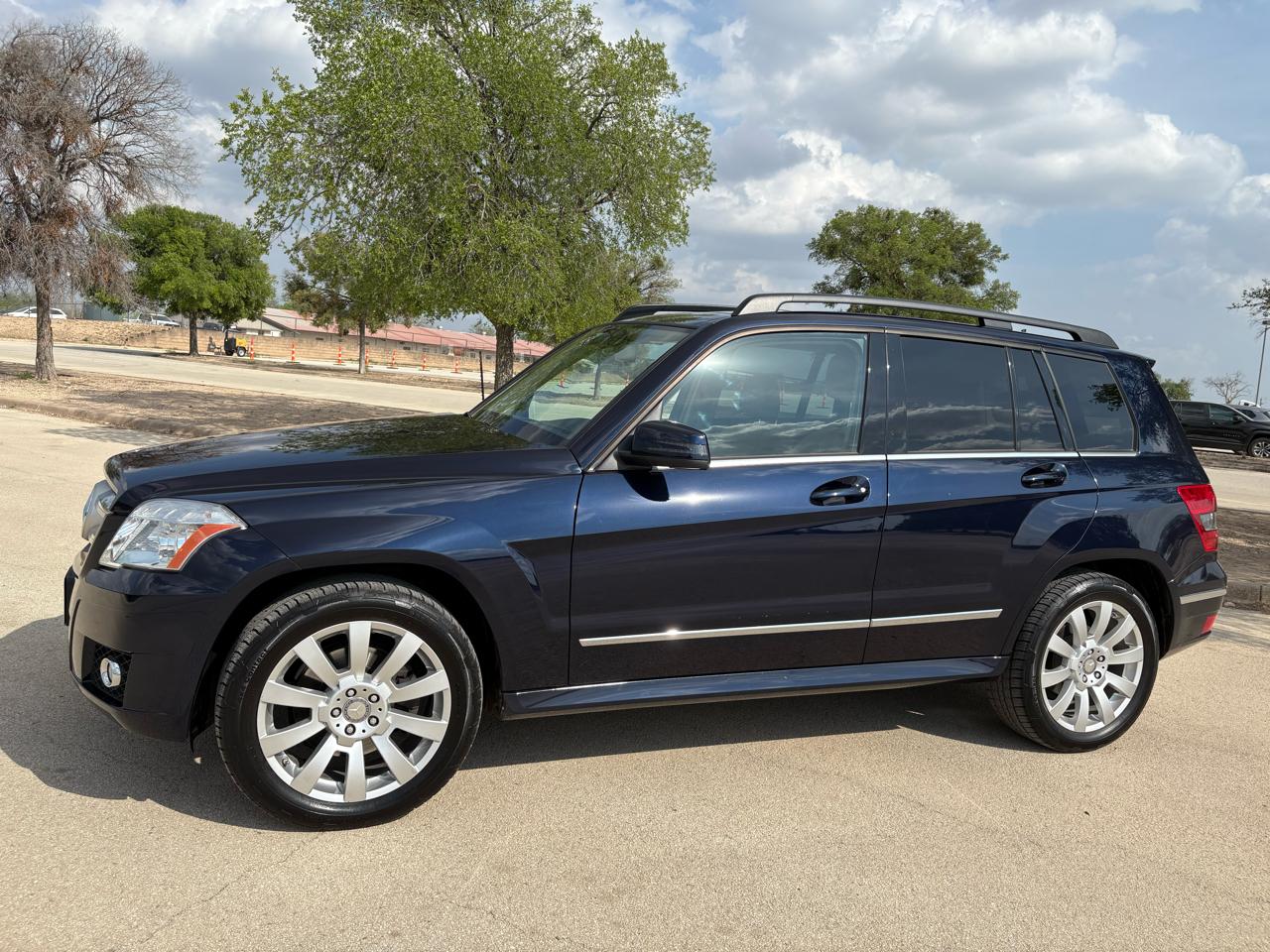 Mercedes-Benz GLK-Class  2012