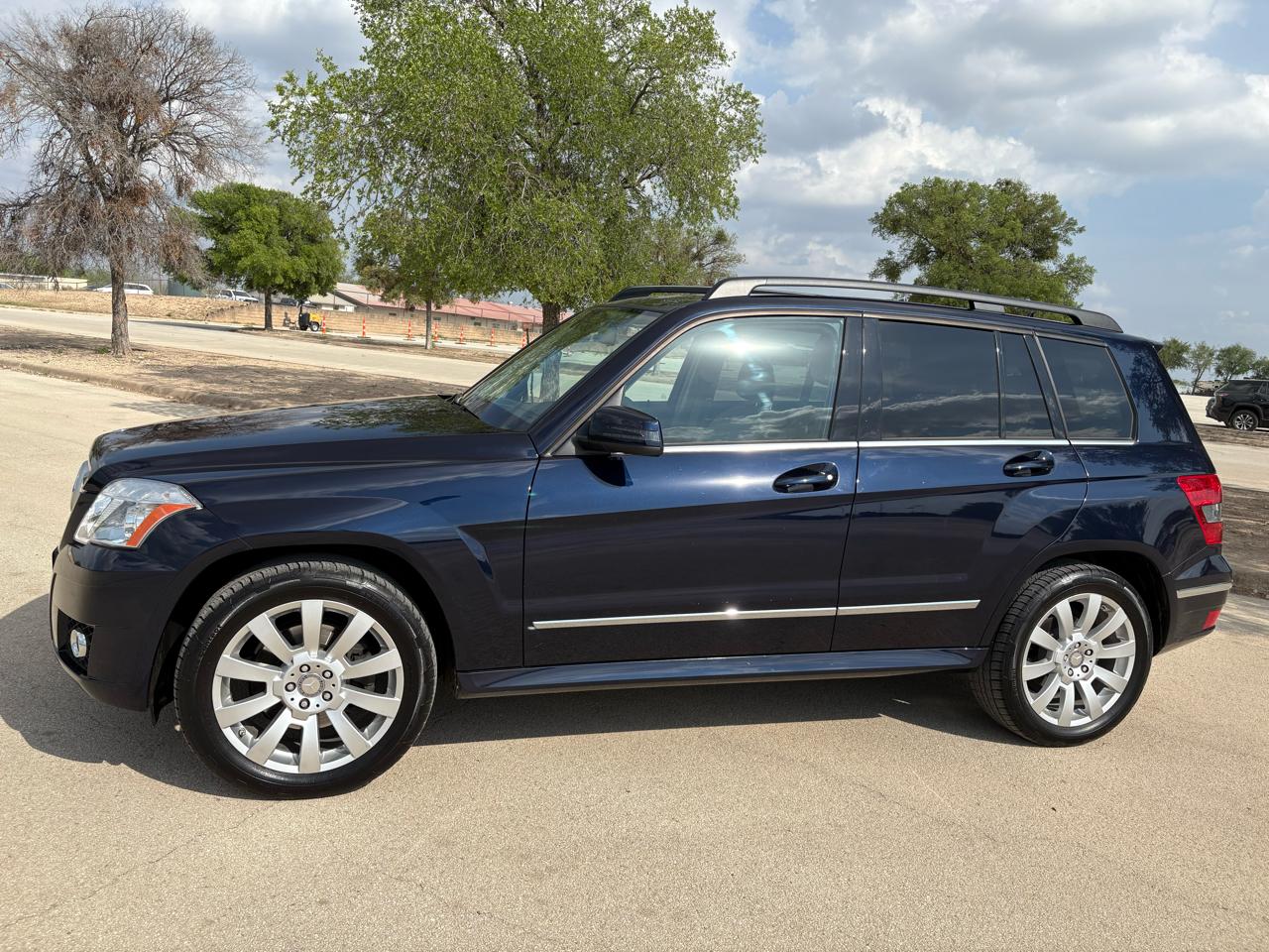 Mercedes-Benz GLK-Class  2012
