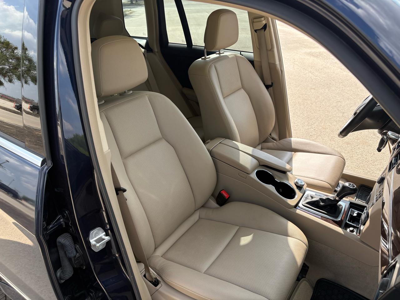 Mercedes-Benz GLK-Class  2012