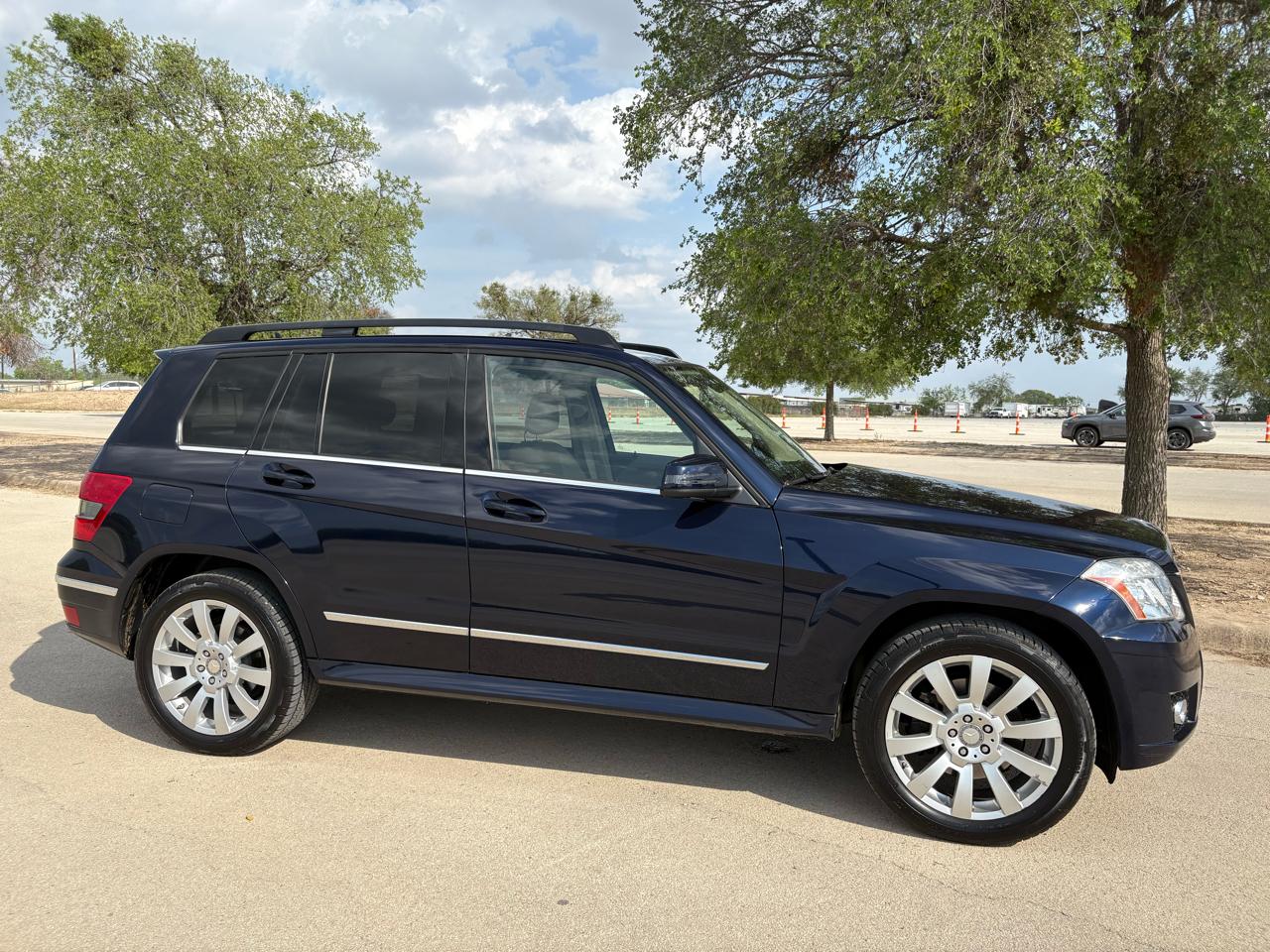 Mercedes-Benz GLK-Class  2012
