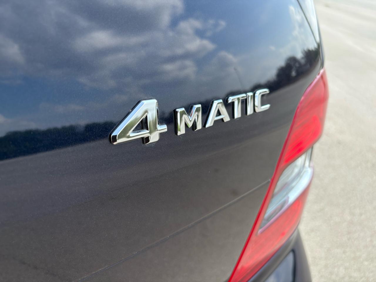 Mercedes-Benz GLK-Class  2012