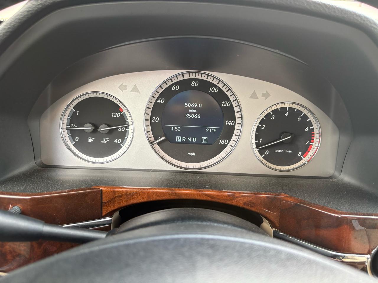 Mercedes-Benz GLK-Class  2012