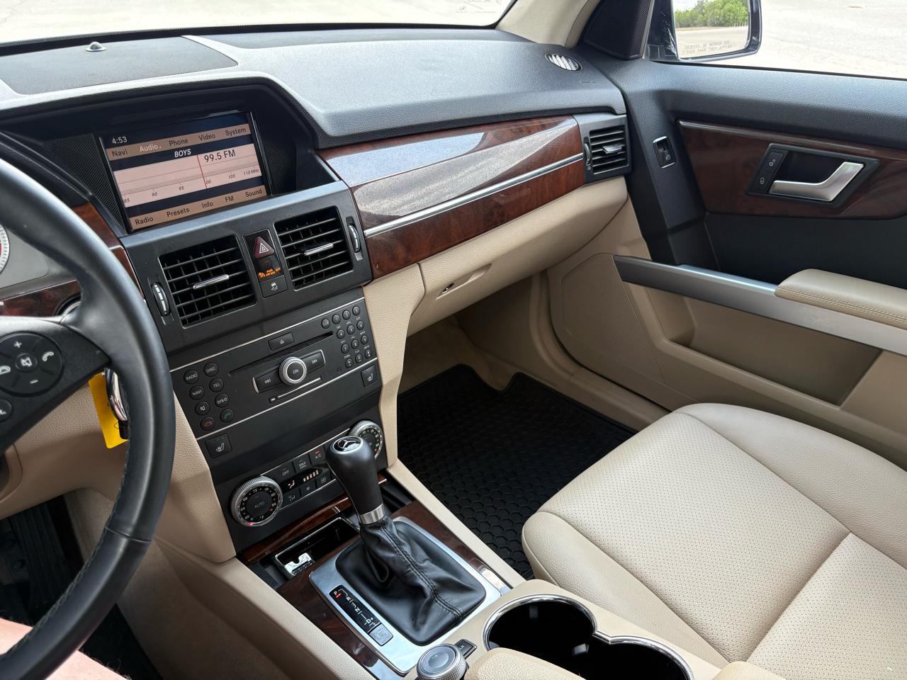 Mercedes-Benz GLK-Class  2012