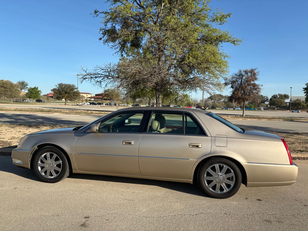 Cadillac DTS  2006