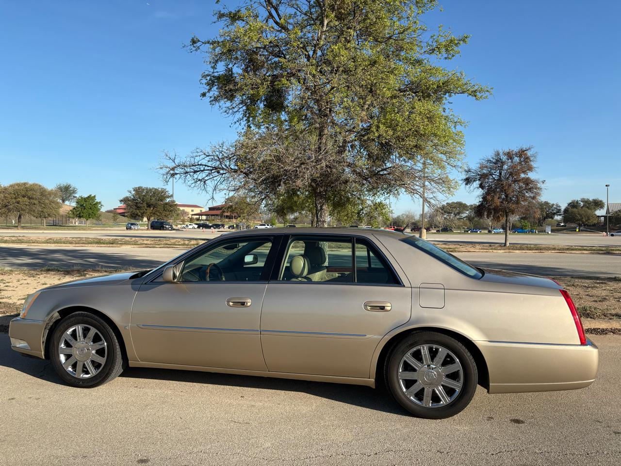 Cadillac DTS  2006