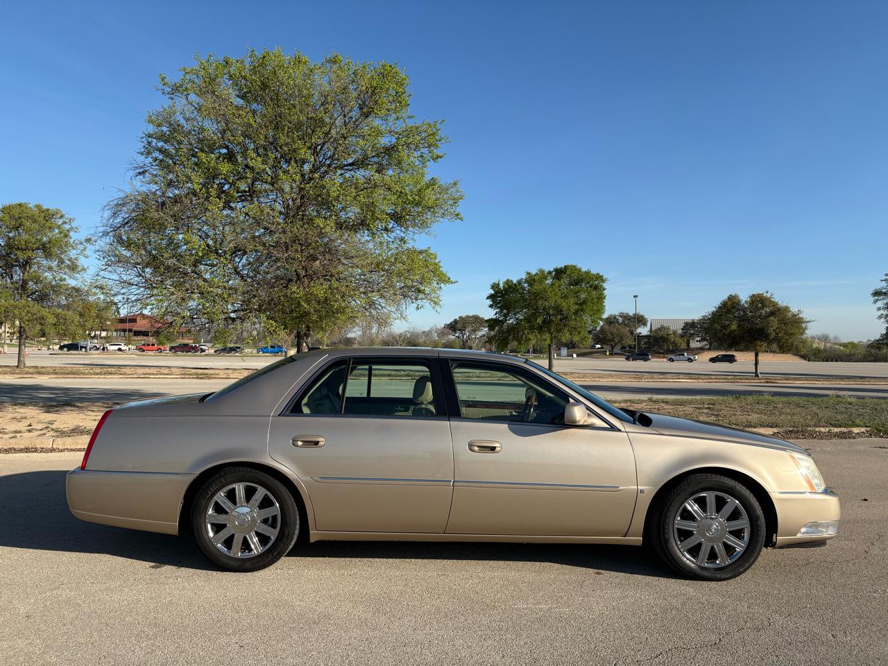 Cadillac DTS  2006