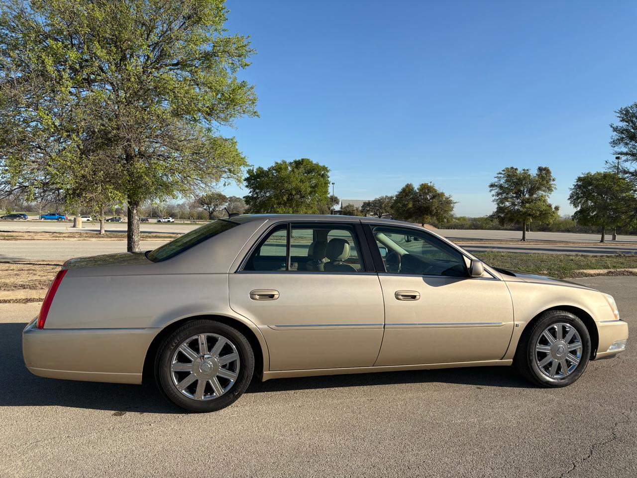 Cadillac DTS  2006