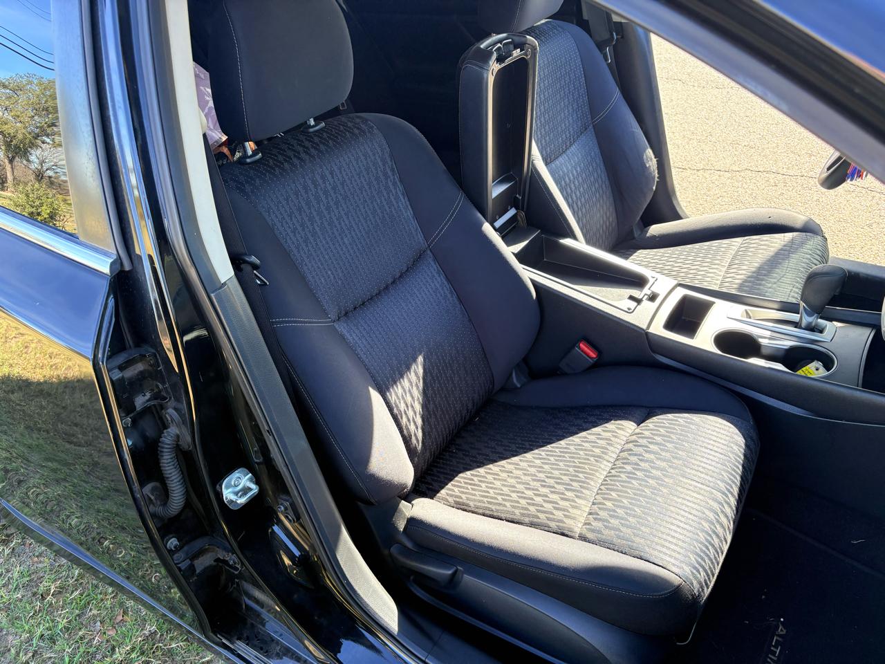 Nissan Altima 4dr Sdn I4 2.5 2016