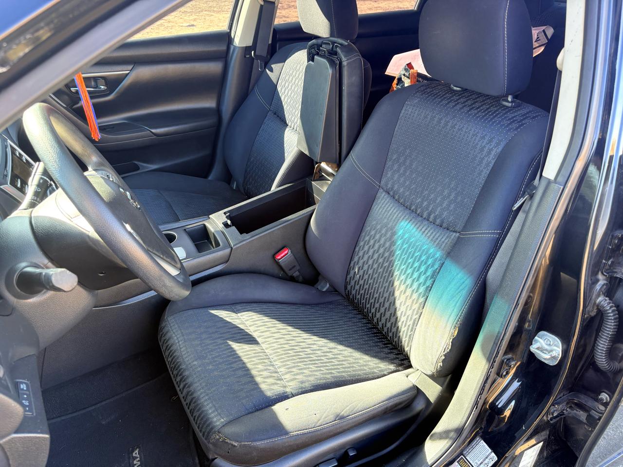 Nissan Altima 4dr Sdn I4 2.5 2016