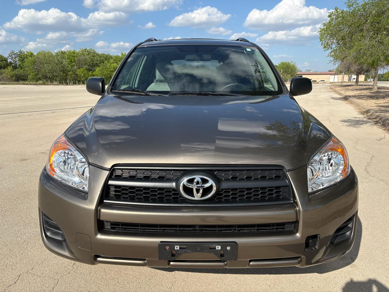 Toyota RAV4  2010