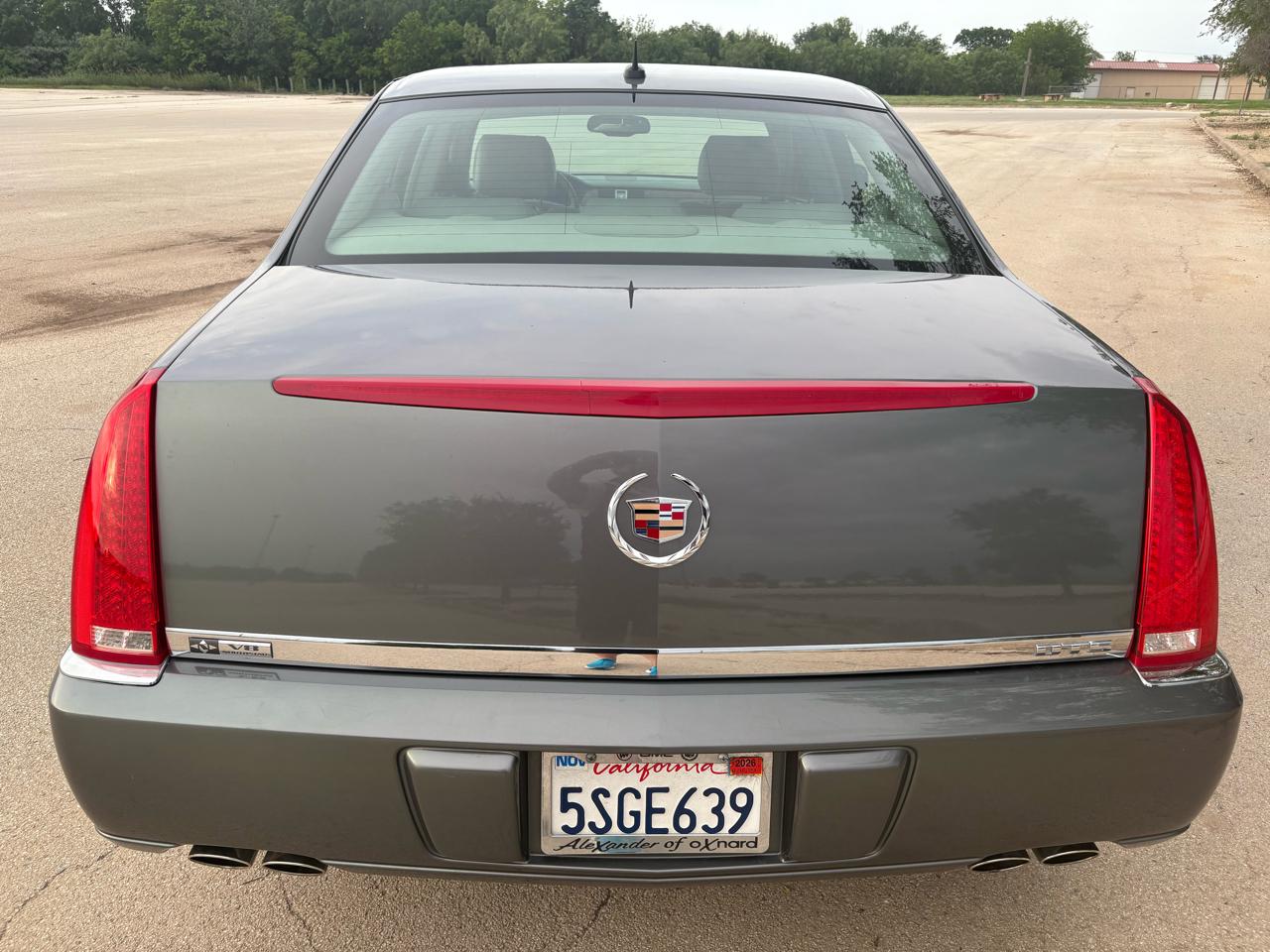 Cadillac DTS  2006