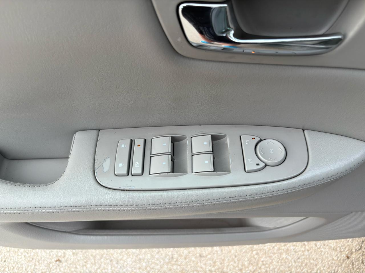 Cadillac DTS  2006