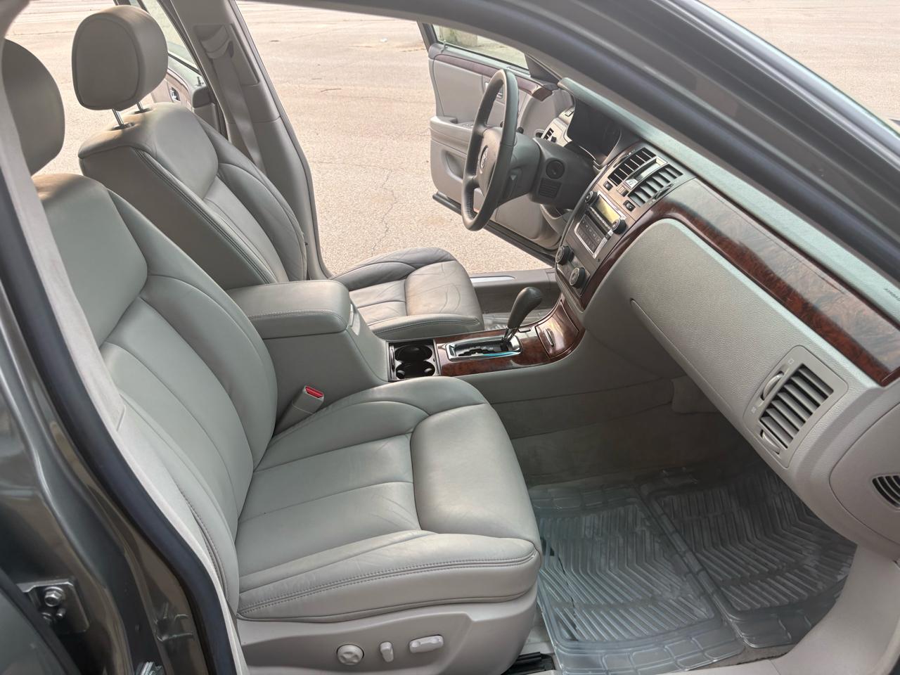 Cadillac DTS  2006