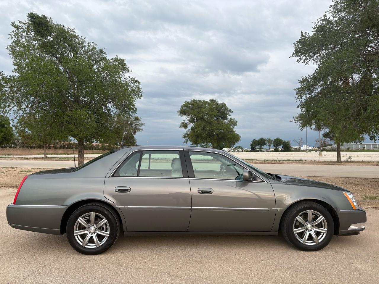 Cadillac DTS  2006