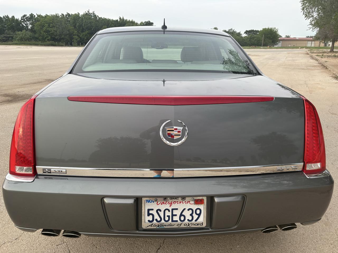 Cadillac DTS  2006