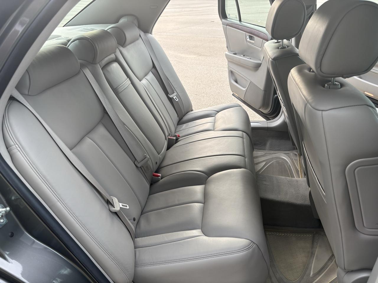 Cadillac DTS  2006