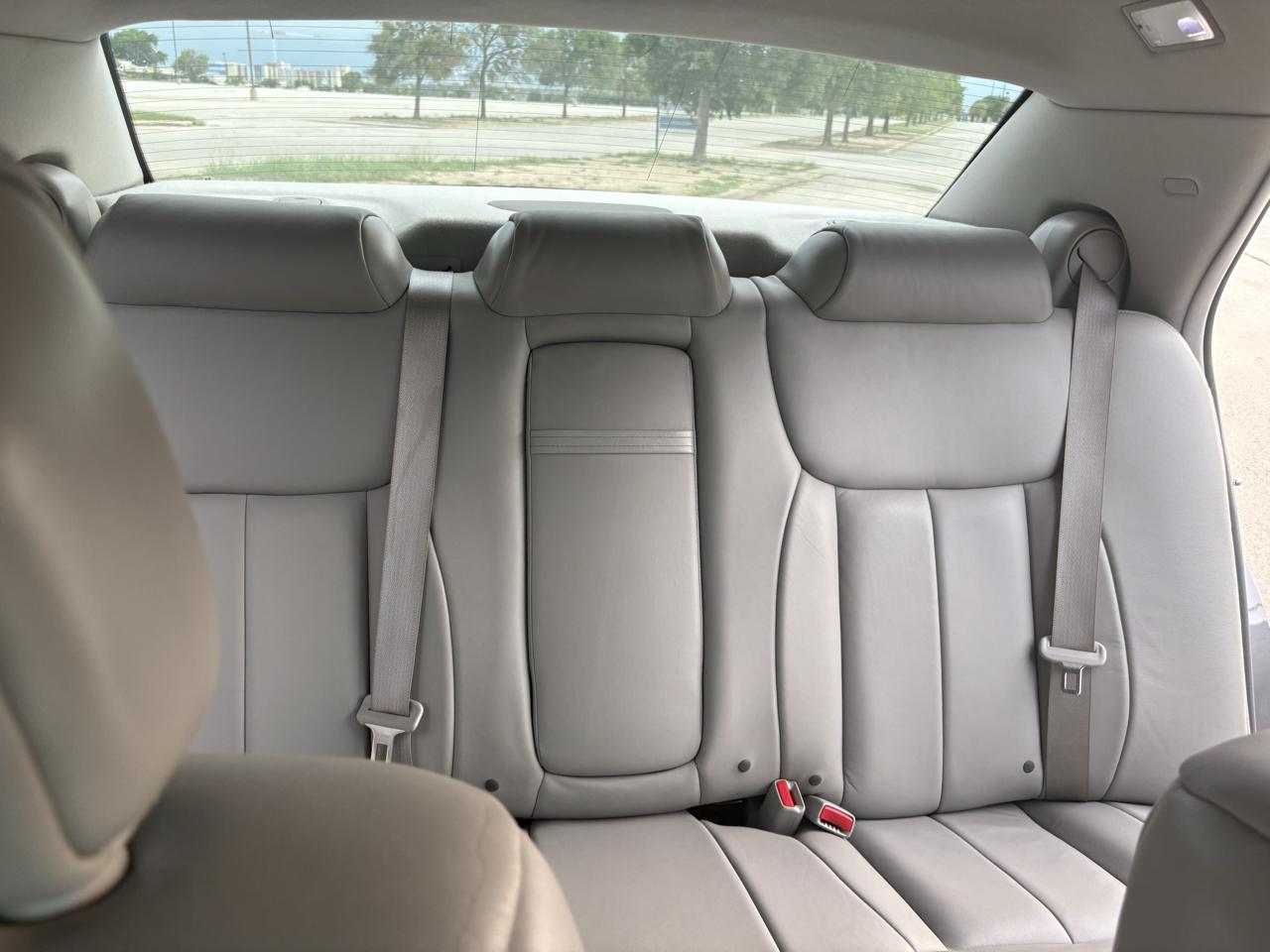 Cadillac DTS  2006