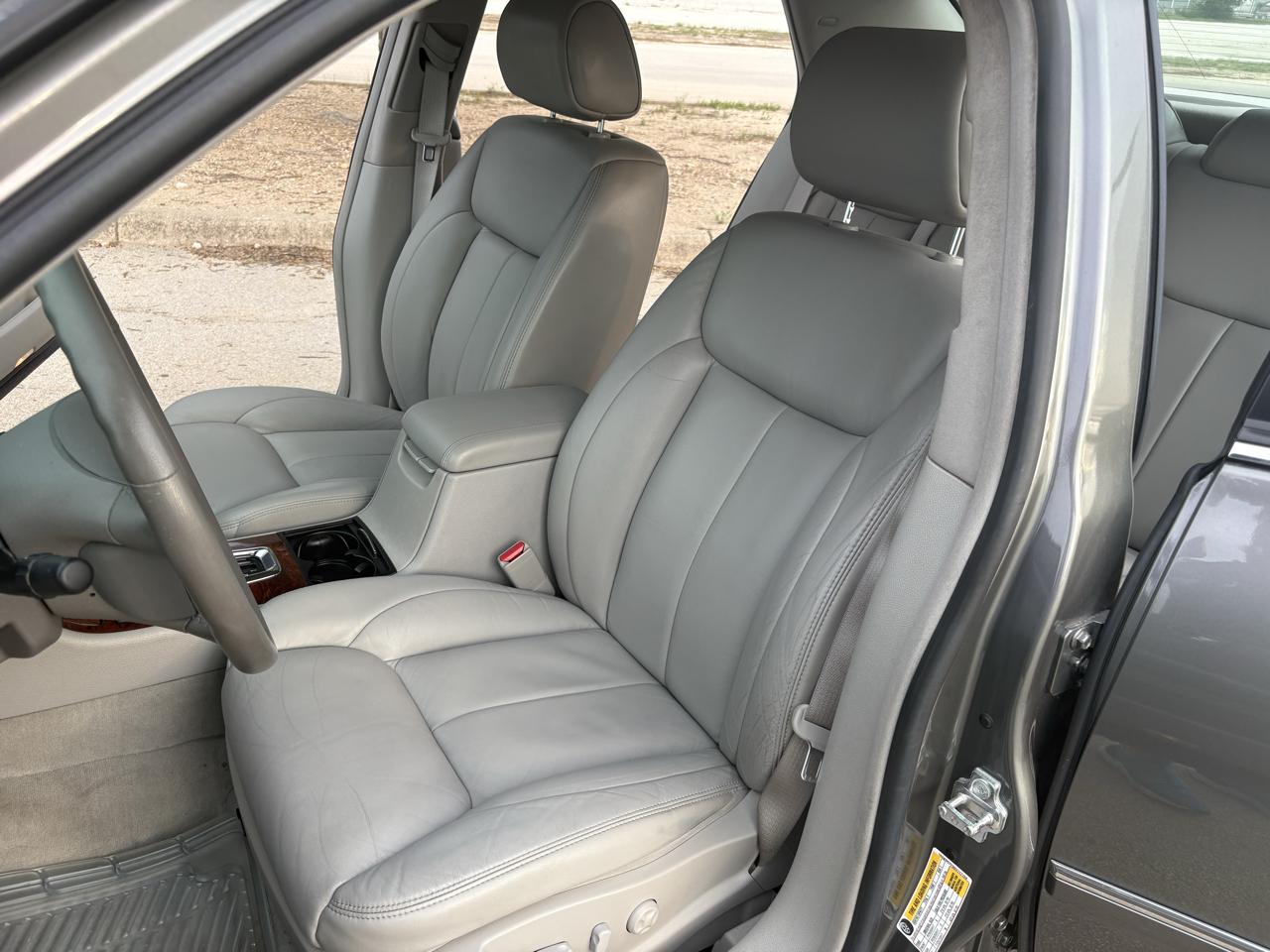 Cadillac DTS  2006