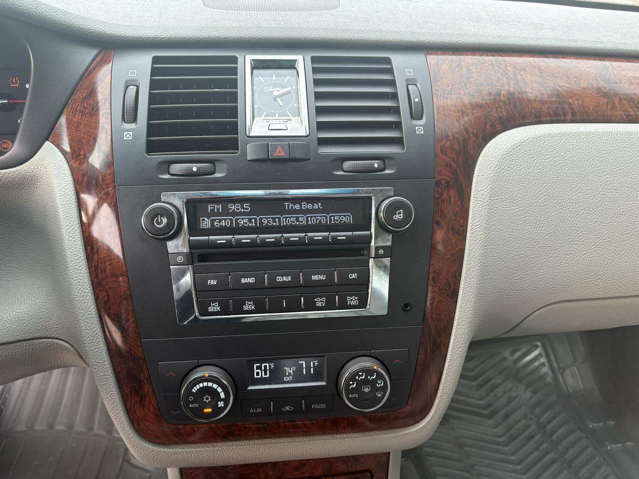 Cadillac DTS  2006