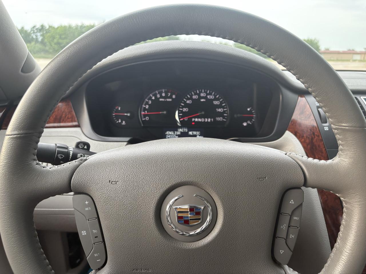 Cadillac DTS  2006