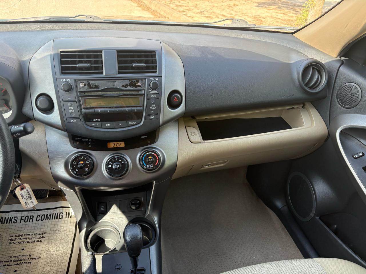 Toyota RAV4  2010