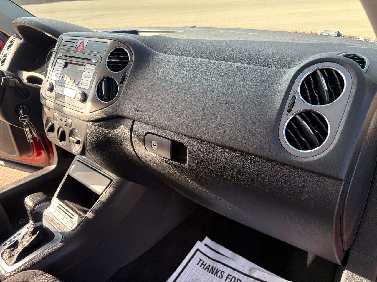 Volkswagen Tiguan  2010