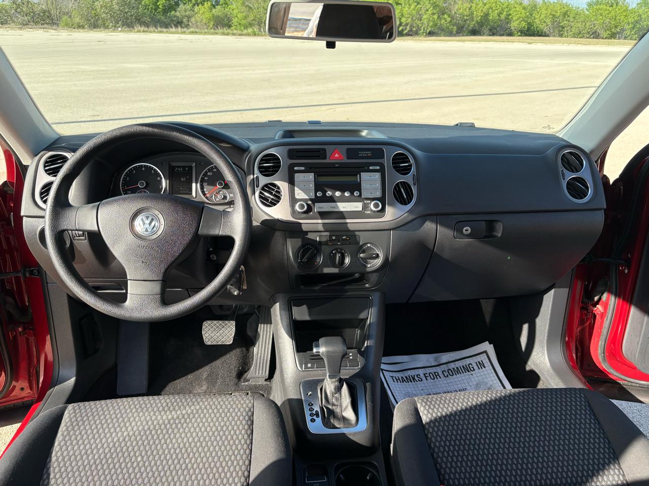 Volkswagen Tiguan  2010