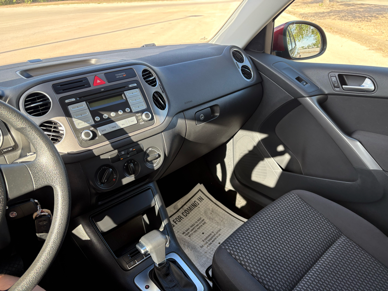 Volkswagen Tiguan  2010