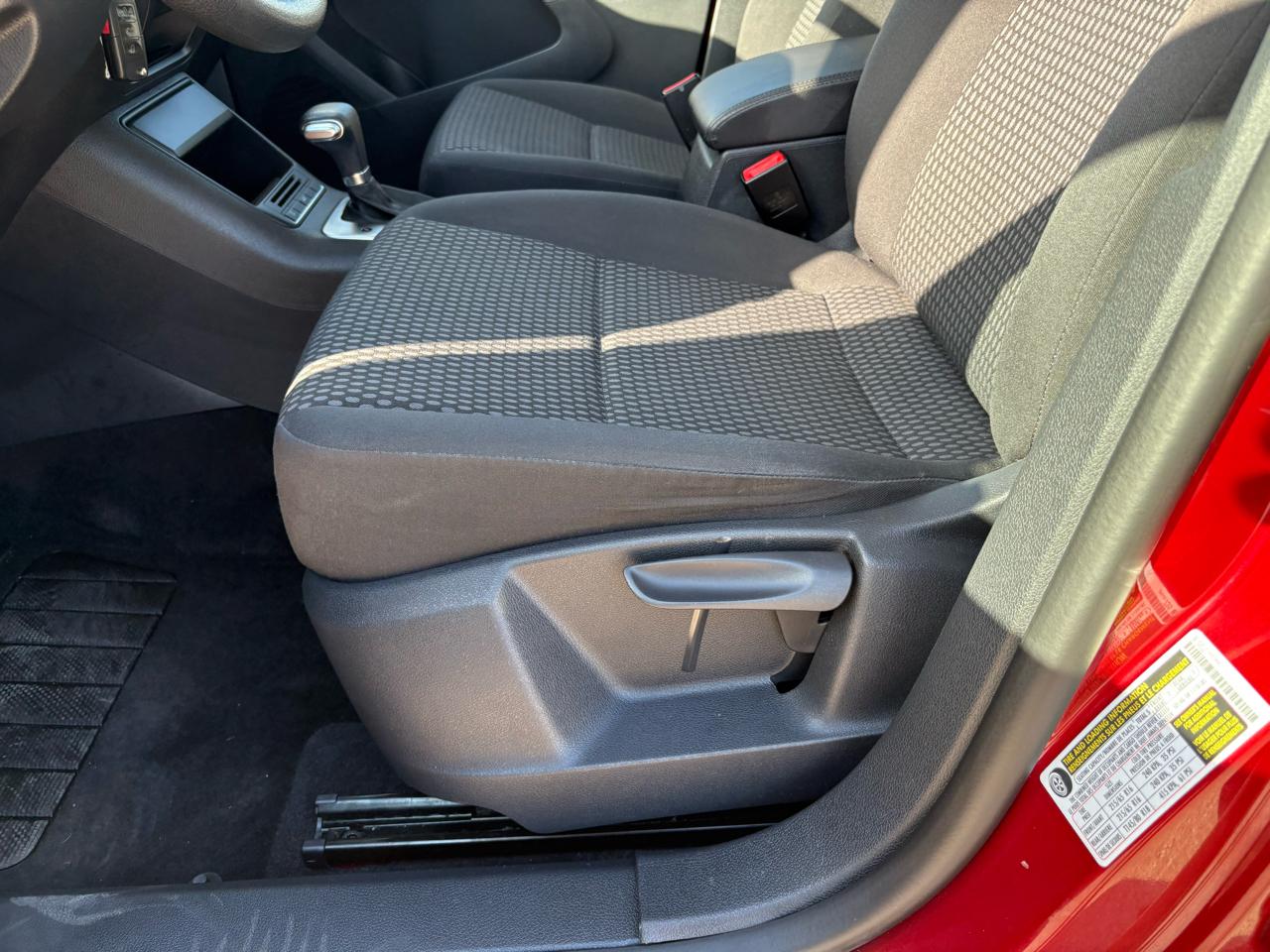 Volkswagen Tiguan  2010