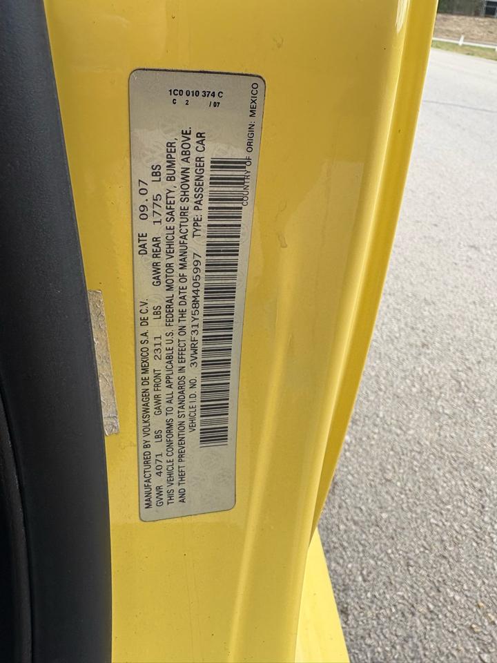 Volkswagen New Beetle Convertible 2dr Auto SE 2008