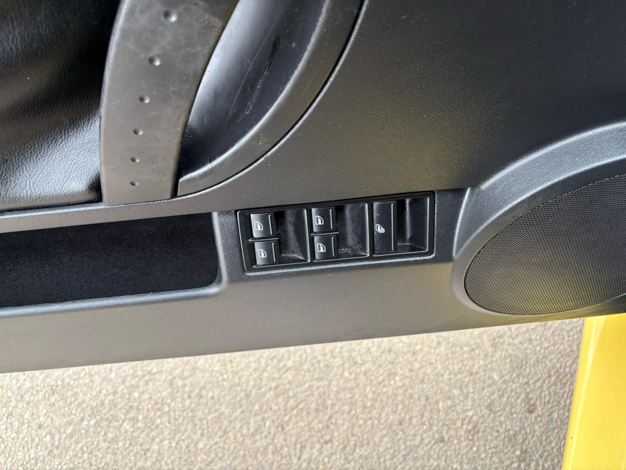 Volkswagen New Beetle Convertible 2dr Auto SE 2008