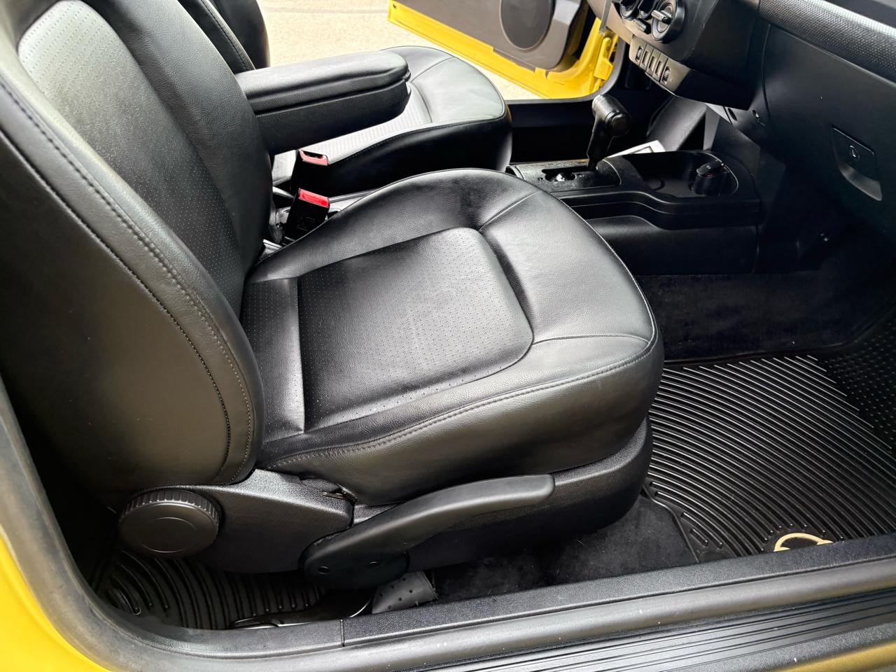 Volkswagen New Beetle Convertible 2dr Auto SE 2008