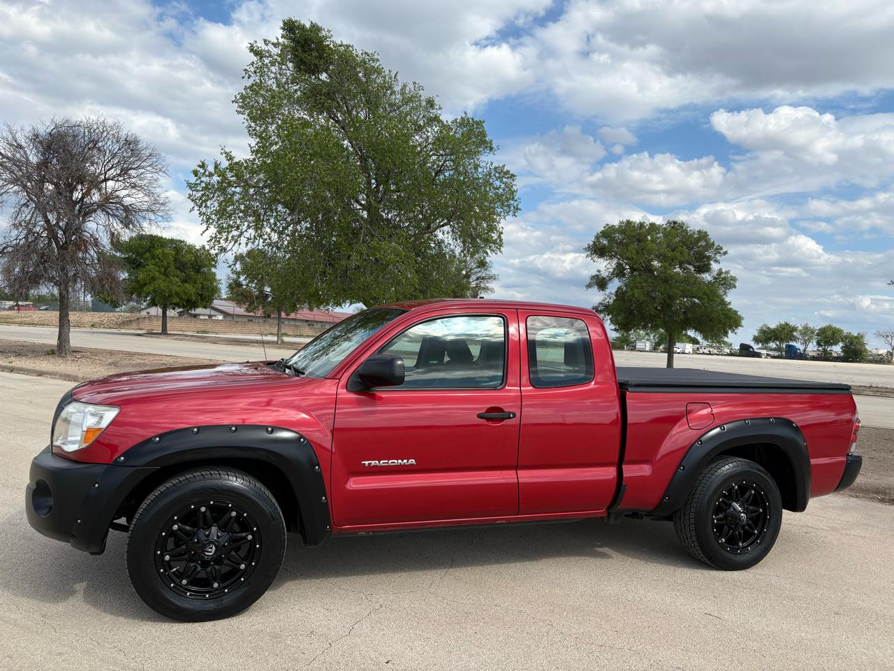 Toyota Tacoma  2011