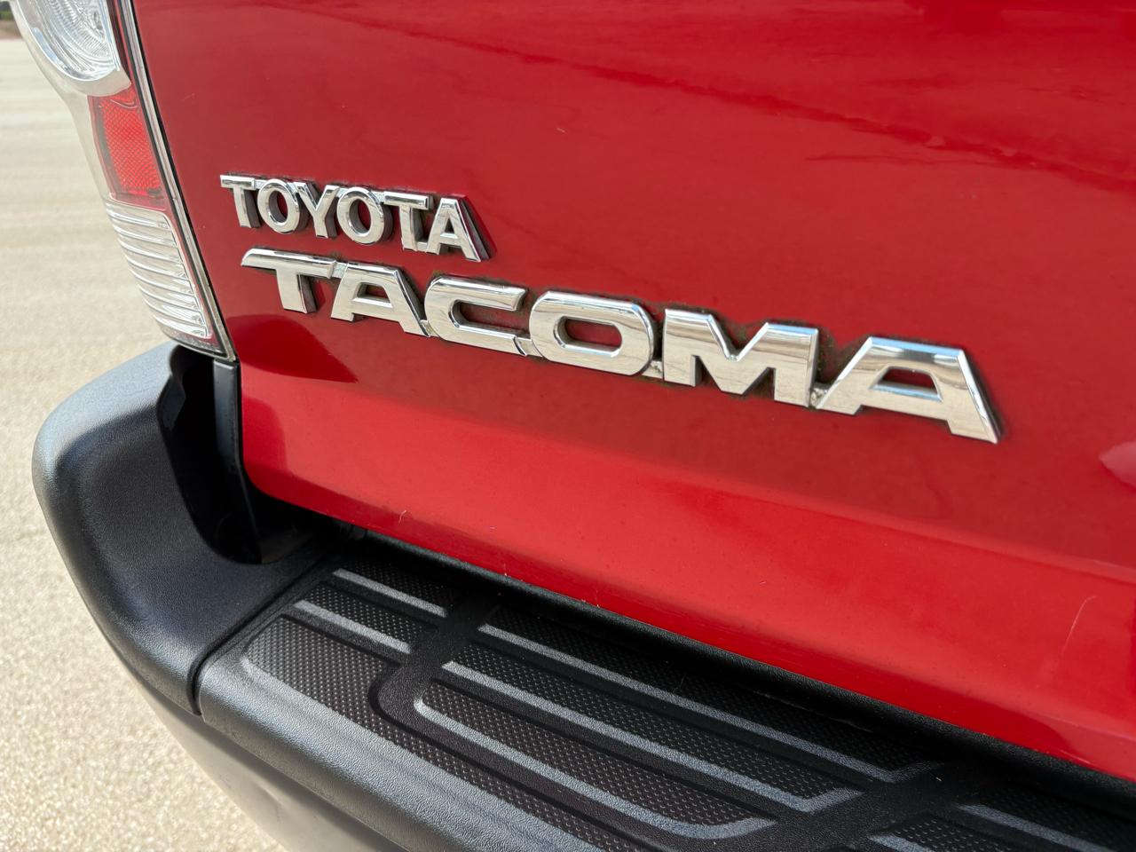 Toyota Tacoma  2011