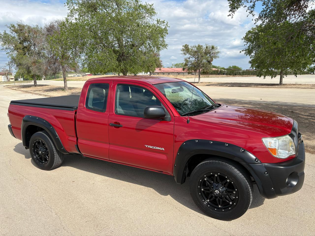 Toyota Tacoma  2011