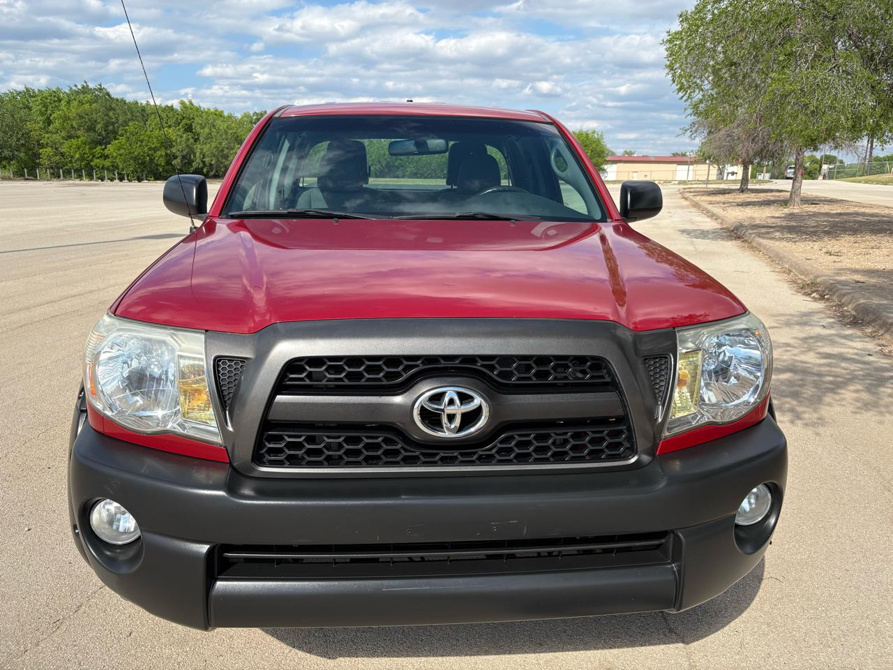 Toyota Tacoma  2011