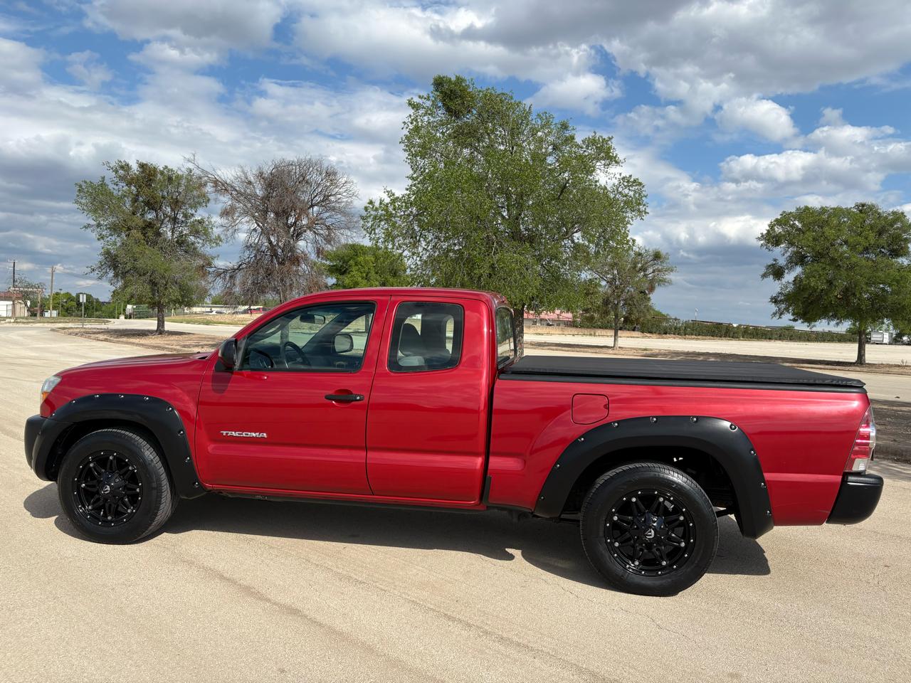 Toyota Tacoma  2011