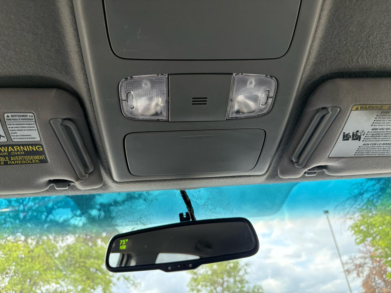 Toyota Tacoma 2WD Double Cab LB V6 AT PreRunner (Natl) 2013