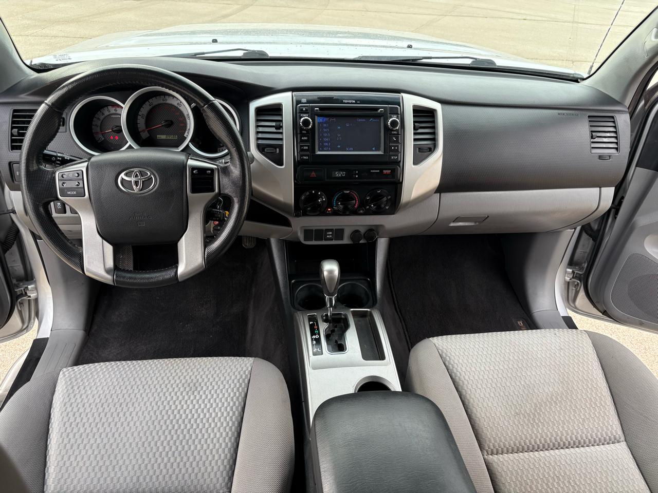 Toyota Tacoma 2WD Double Cab LB V6 AT PreRunner (Natl) 2013