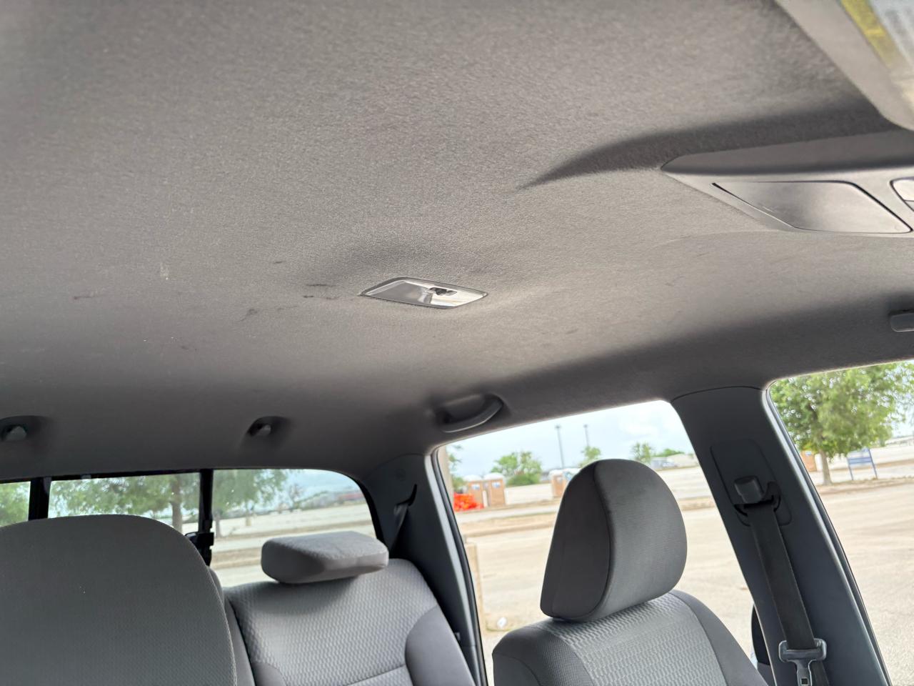 Toyota Tacoma 2WD Double Cab LB V6 AT PreRunner (Natl) 2013