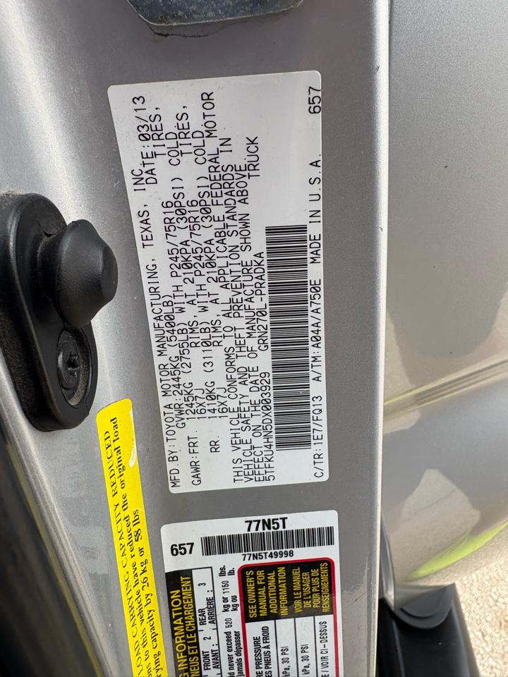 Toyota Tacoma 2WD Double Cab LB V6 AT PreRunner (Natl) 2013