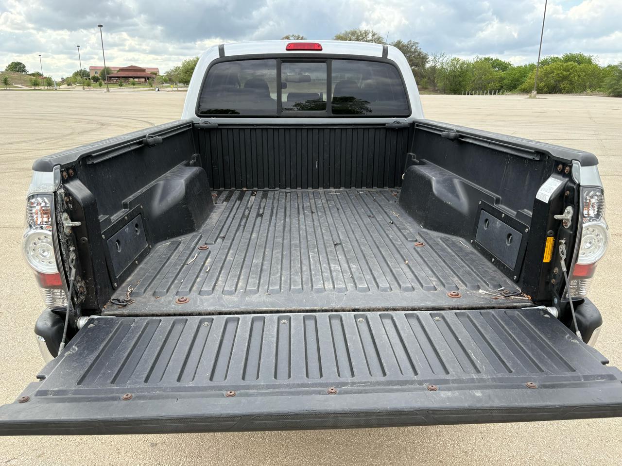Toyota Tacoma 2WD Double Cab LB V6 AT PreRunner (Natl) 2013